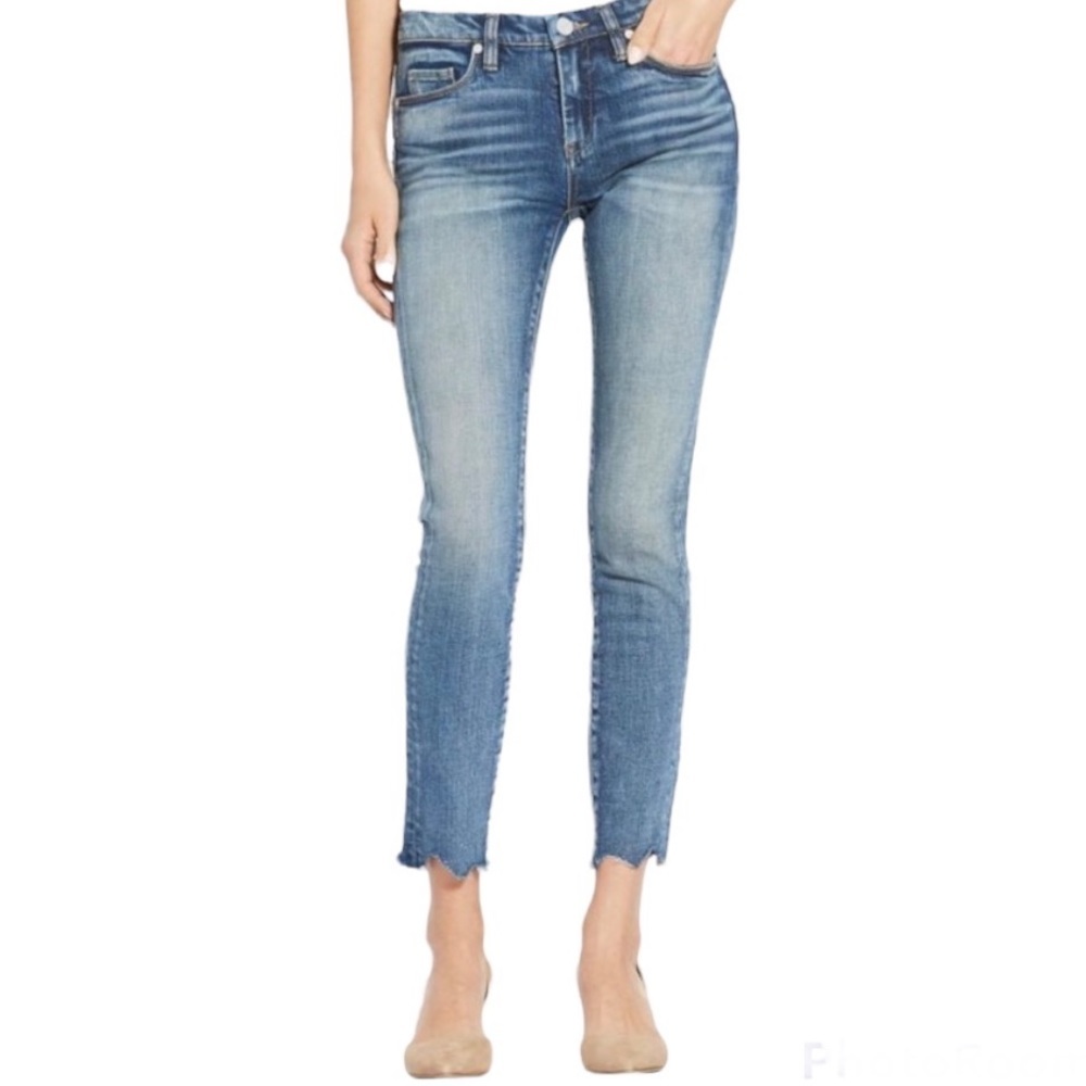 Blank NYC Skinny Classique Cropped Frayed/Jagged Hem Size 28 Medium Wash - Picture 3 of 15